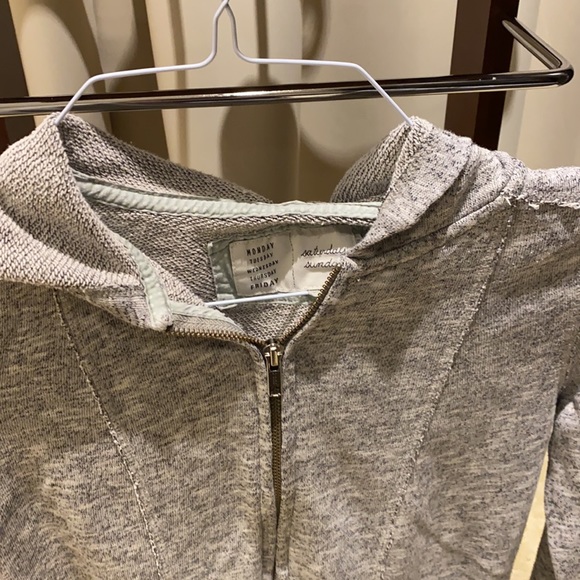 Peplum sweatshirt - Picture 7 of 7